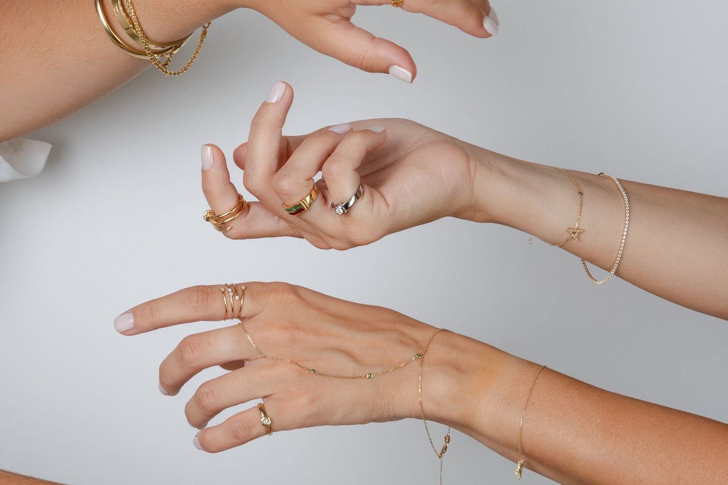 Giada Hand Chain Emerald