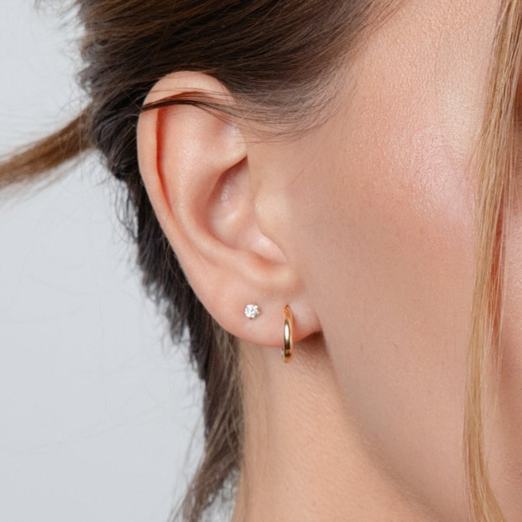 Vittoria Studs