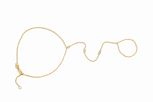 Giada Hand Chain Diamonds