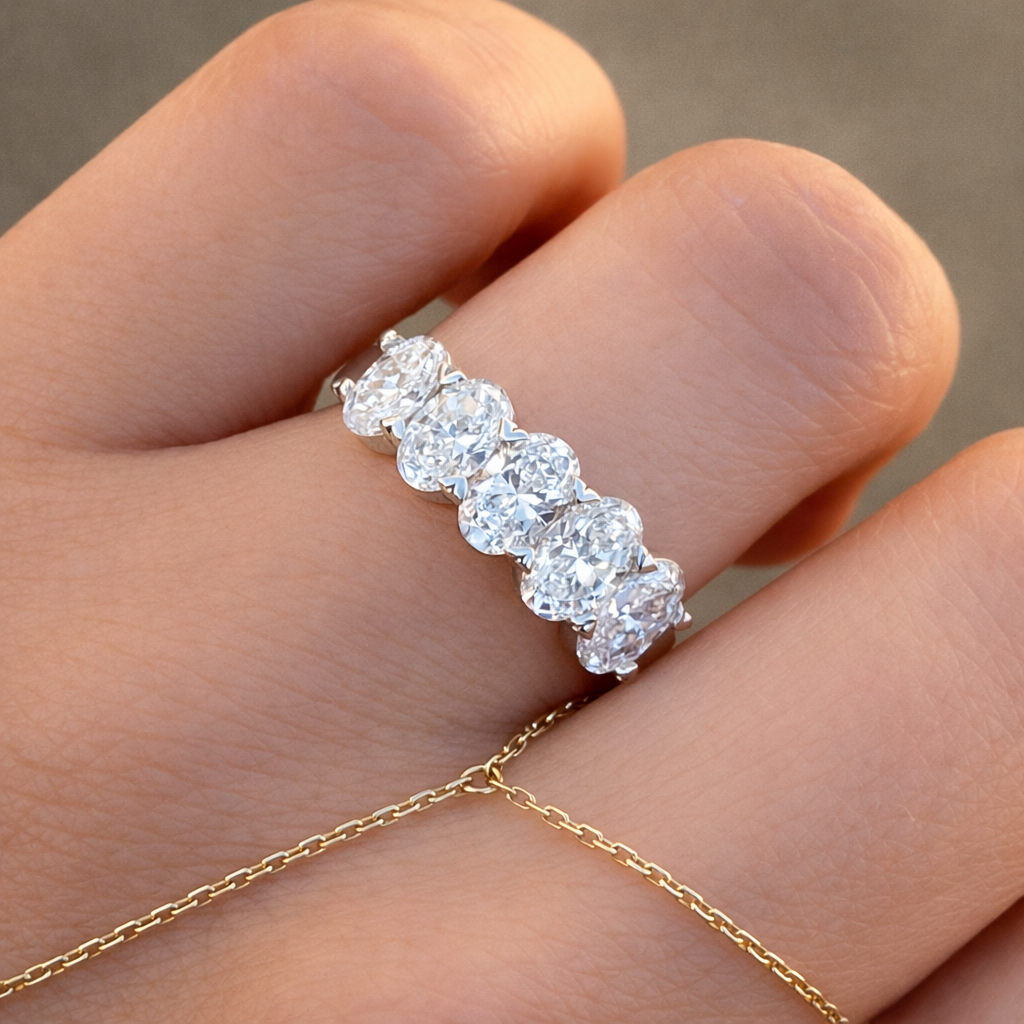 Mia Ring