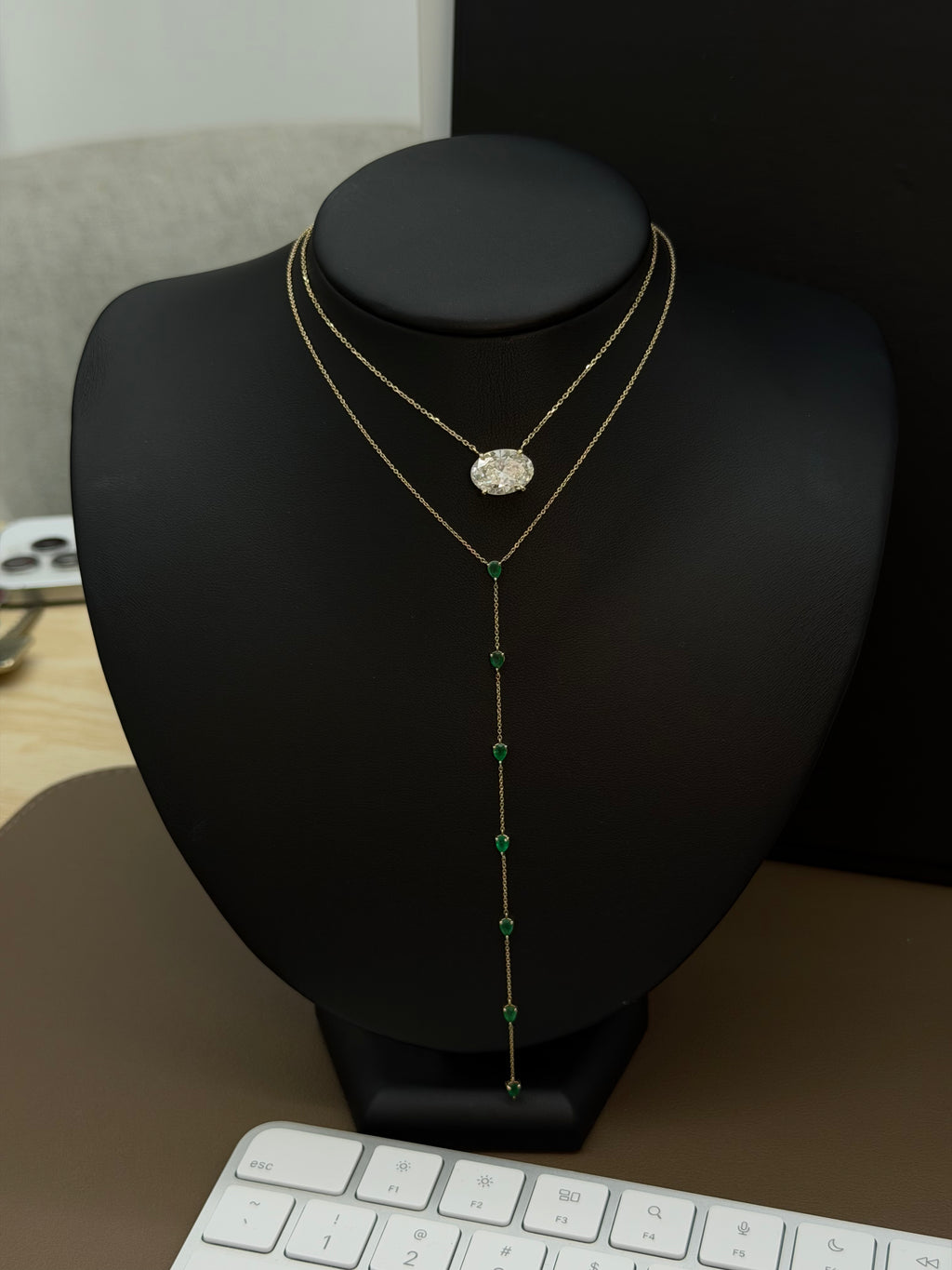 Emerald Lariat