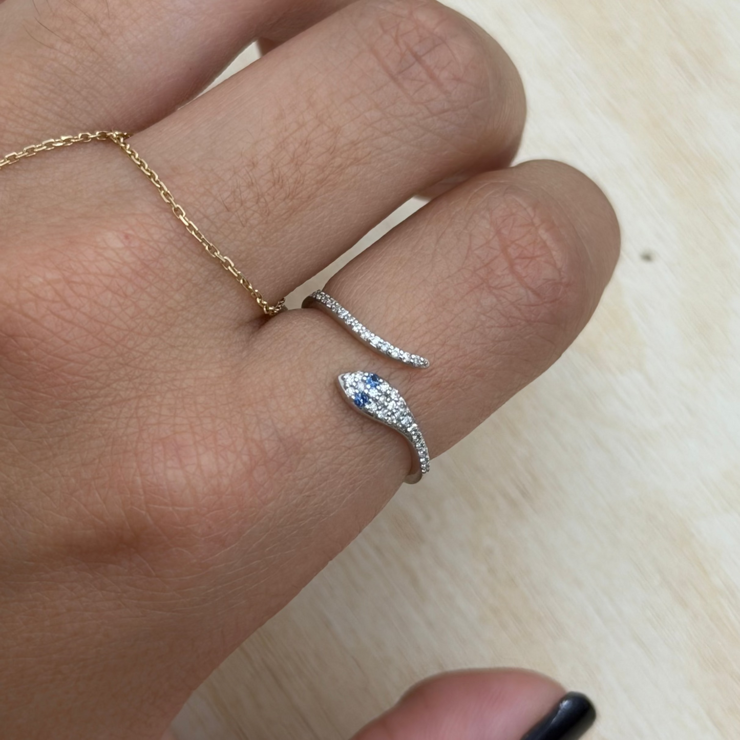 Serpente Ring
