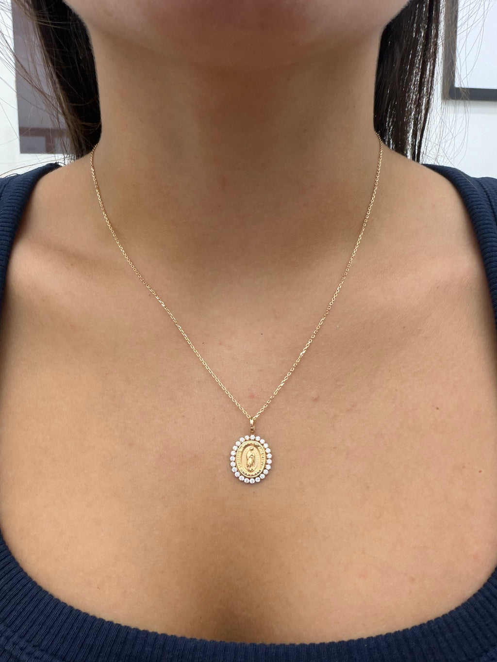 "Virgen De Guadalupe" Pendant Large