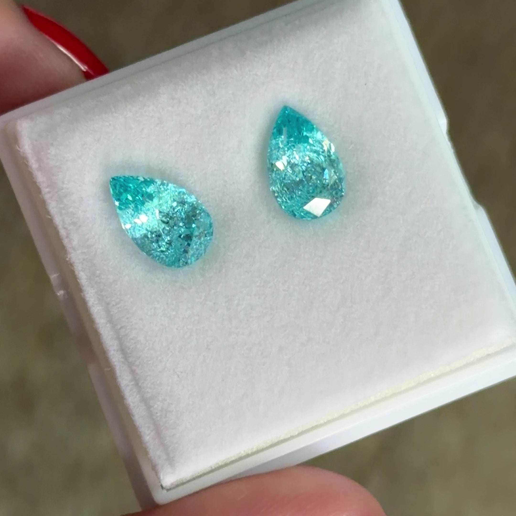 YAG Paraiba Pear 3.748ct