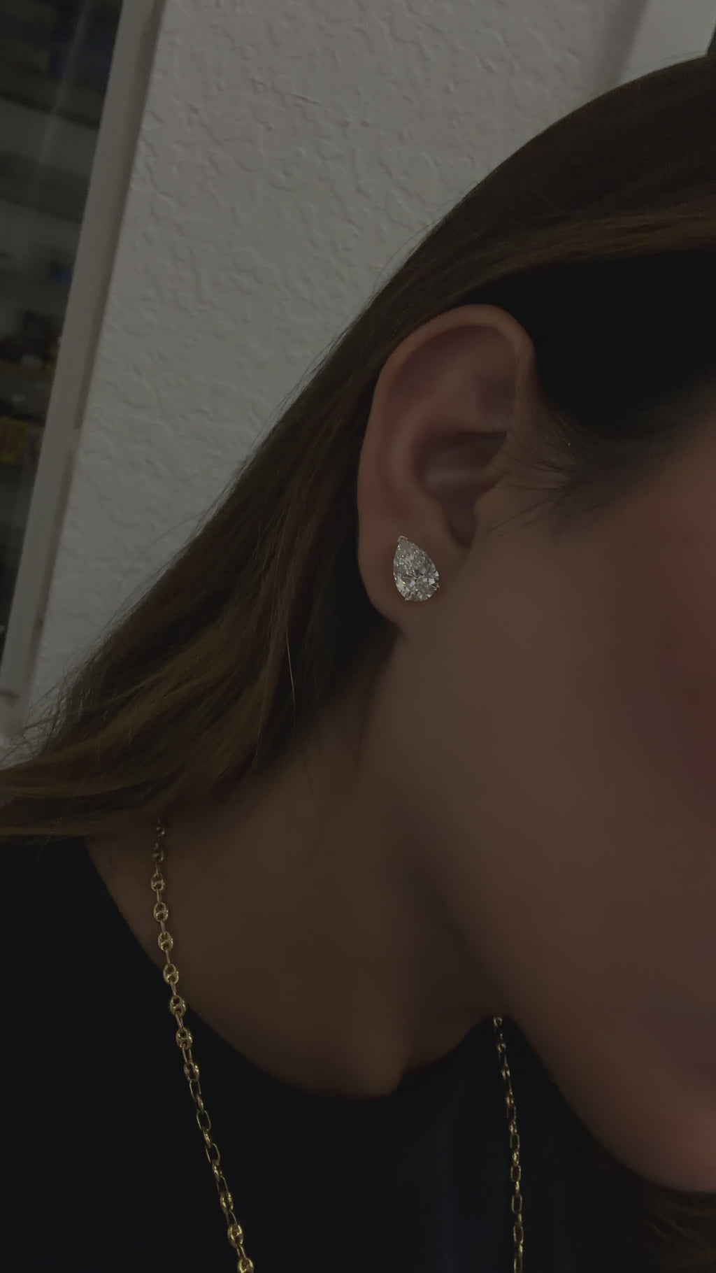 6ct Pear Studs